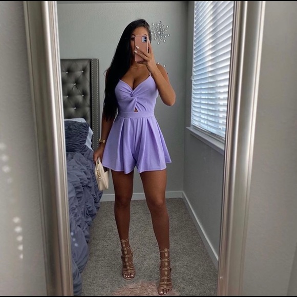 🎉💕MEET YOUR POSHER - Picture 3 of 4